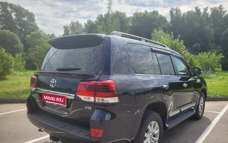 Toyota Land Cruiser 200, 2019 год, 6 950 000 рублей, 12 фотография