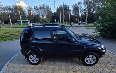 Chevrolet Niva I рестайлинг, 2012 год, 470 000 рублей, 3 фотография