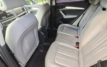 Audi Q5, 2019 год, 2 900 000 рублей, 14 фотография