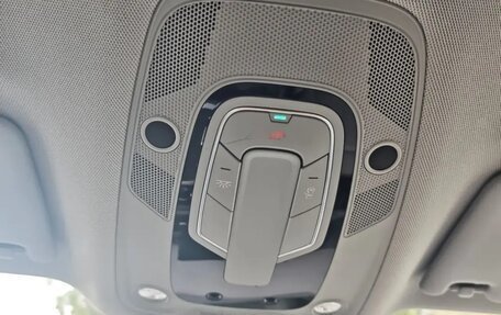 Audi Q5, 2019 год, 2 900 000 рублей, 23 фотография