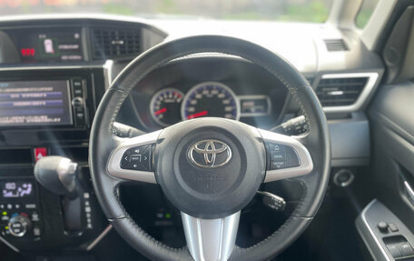 Toyota Roomy I, 2017 год, 1 049 000 рублей, 11 фотография