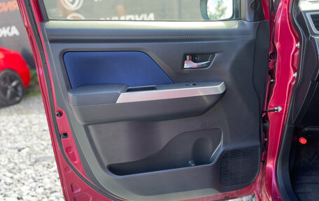 Toyota Roomy I, 2017 год, 1 049 000 рублей, 24 фотография