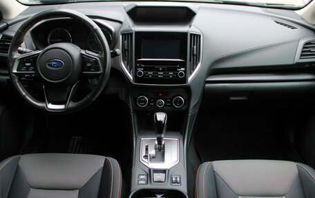 Subaru XV II, 2018 год, 2 389 000 рублей, 11 фотография