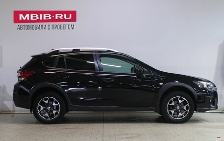 Subaru XV II, 2018 год, 2 389 000 рублей, 8 фотография