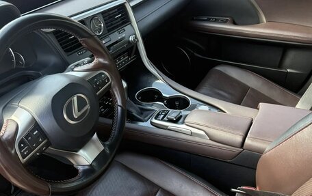 Lexus RX IV рестайлинг, 2016 год, 3 300 000 рублей, 7 фотография