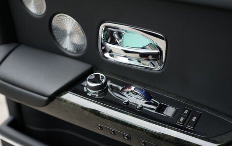 Rolls-Royce Phantom VIII, 2021 год, 59 000 000 рублей, 19 фотография