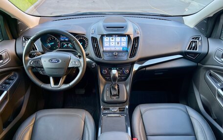 Ford Kuga III, 2018 год, 1 800 000 рублей, 4 фотография