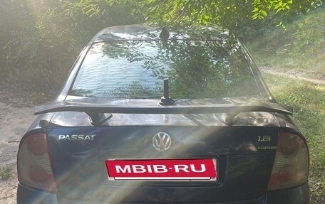 Volkswagen Passat B5+ рестайлинг, 2001 год, 240 000 рублей, 2 фотография