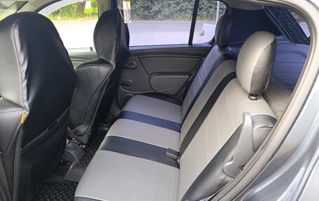 Renault Sandero I, 2011 год, 500 000 рублей, 21 фотография