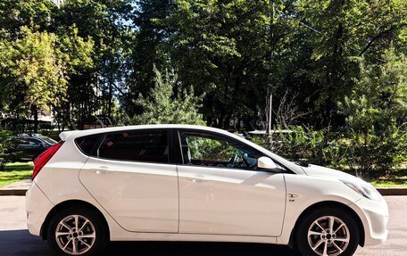 Hyundai Solaris II рестайлинг, 2011 год, 515 000 рублей, 7 фотография