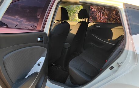 Hyundai Solaris II рестайлинг, 2011 год, 515 000 рублей, 12 фотография