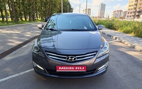 Hyundai Solaris II рестайлинг, 2014 год, 1 060 000 рублей, 1 фотография