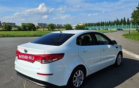 KIA Rio III рестайлинг, 2015 год, 1 000 000 рублей, 5 фотография