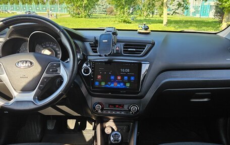KIA Rio III рестайлинг, 2015 год, 1 000 000 рублей, 20 фотография