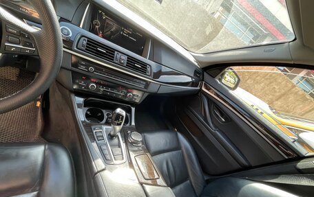 BMW 5 серия, 2015 год, 1 300 000 рублей, 14 фотография