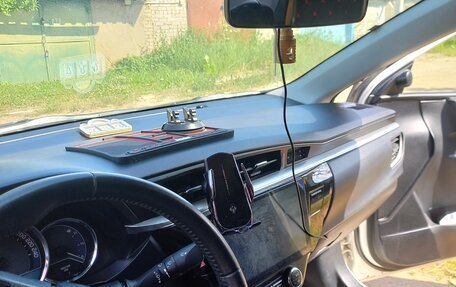 Toyota Corolla, 2014 год, 1 300 000 рублей, 10 фотография