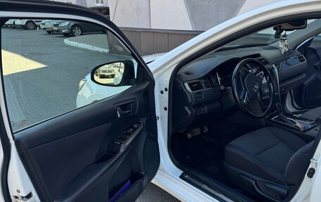Toyota Camry, 2016 год, 2 100 000 рублей, 9 фотография