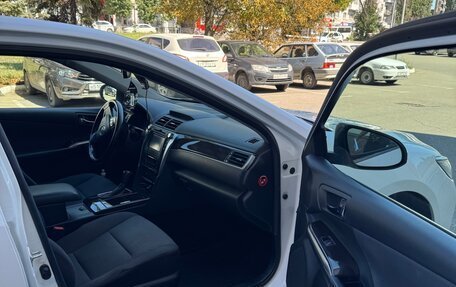 Toyota Camry, 2016 год, 2 100 000 рублей, 5 фотография