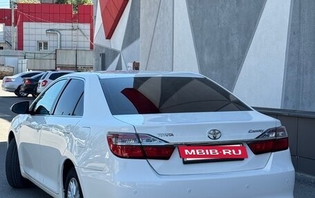 Toyota Camry, 2016 год, 2 100 000 рублей, 4 фотография