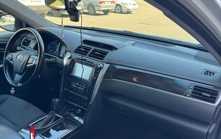Toyota Camry, 2016 год, 2 100 000 рублей, 16 фотография