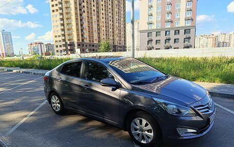 Hyundai Solaris II рестайлинг, 2014 год, 1 060 000 рублей, 2 фотография