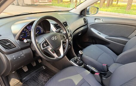 Hyundai Solaris II рестайлинг, 2014 год, 1 060 000 рублей, 7 фотография