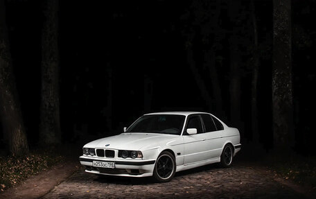 BMW 5 серия, 1990 год, 575 000 рублей, 2 фотография