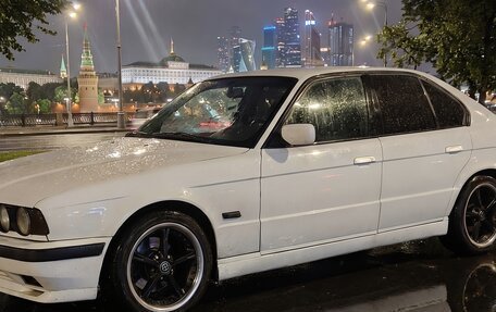 BMW 5 серия, 1990 год, 575 000 рублей, 18 фотография