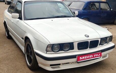 BMW 5 серия, 1990 год, 575 000 рублей, 15 фотография