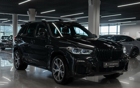 BMW X5, 2018 год, 6 250 000 рублей, 2 фотография