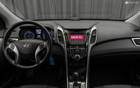 Hyundai i30 II рестайлинг, 2014 год, 995 000 рублей, 10 фотография