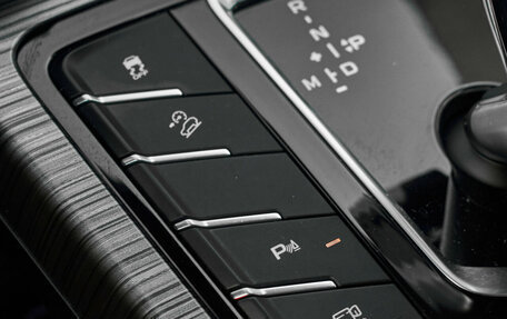 Geely Atlas, 2022 год, 1 980 000 рублей, 18 фотография