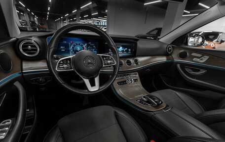 Mercedes-Benz E-Класс, 2020 год, 3 490 000 рублей, 6 фотография