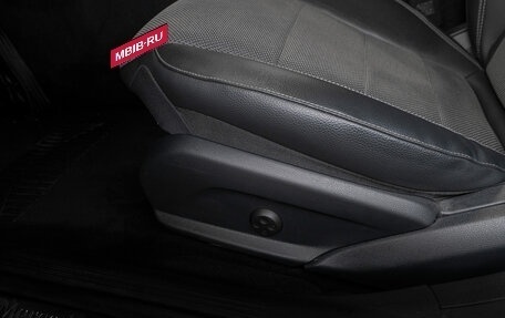 Mercedes-Benz E-Класс, 2020 год, 3 490 000 рублей, 19 фотография