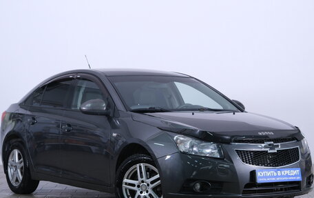 Chevrolet Cruze II, 2010 год, 669 000 рублей, 2 фотография