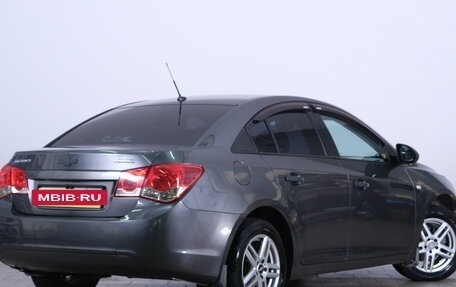 Chevrolet Cruze II, 2010 год, 669 000 рублей, 7 фотография