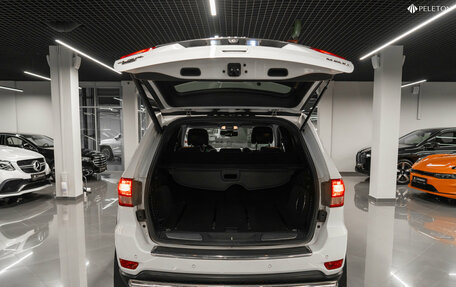 Jeep Grand Cherokee, 2012 год, 1 630 000 рублей, 21 фотография