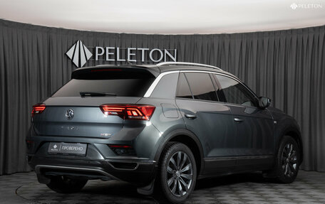 Volkswagen T-Roc I, 2019 год, 2 030 000 рублей, 5 фотография