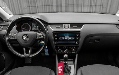 Skoda Octavia, 2017 год, 1 720 000 рублей, 10 фотография