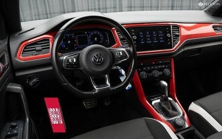 Volkswagen T-Roc I, 2019 год, 2 030 000 рублей, 9 фотография