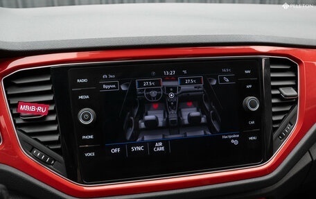 Volkswagen T-Roc I, 2019 год, 2 030 000 рублей, 20 фотография