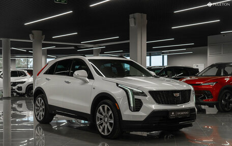 Cadillac XT4 I, 2020 год, 2 660 000 рублей, 2 фотография