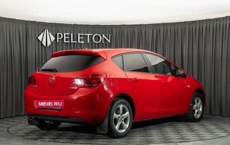 Opel Astra J, 2011 год, 660 000 рублей, 5 фотография