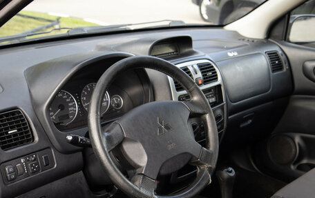 Mitsubishi Space Star I рестайлинг, 2004 год, 318 000 рублей, 9 фотография