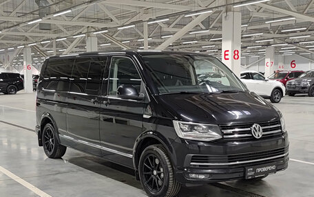 Volkswagen Multivan T6 рестайлинг, 2016 год, 4 450 000 рублей, 7 фотография