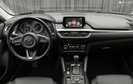 Mazda 6, 2017 год, 1 950 000 рублей, 10 фотография
