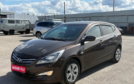 Hyundai Solaris II рестайлинг, 2016 год, 849 000 рублей, 1 фотография