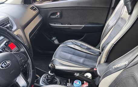 KIA Rio III рестайлинг, 2013 год, 950 000 рублей, 9 фотография