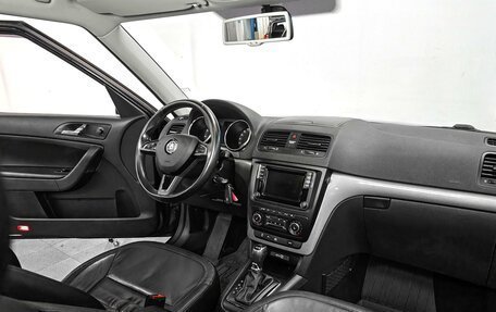 Skoda Yeti I рестайлинг, 2015 год, 1 395 000 рублей, 9 фотография