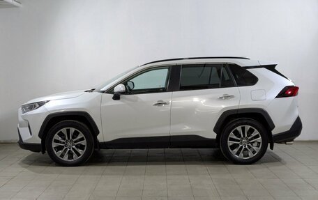 Toyota RAV4, 2022 год, 3 650 000 рублей, 7 фотография